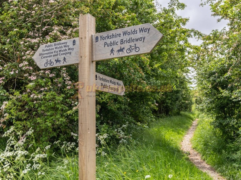 Wolds Way Caravan And Camping