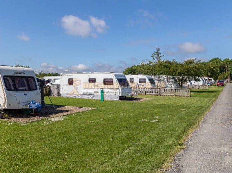 Wolds Way Caravan And Camping