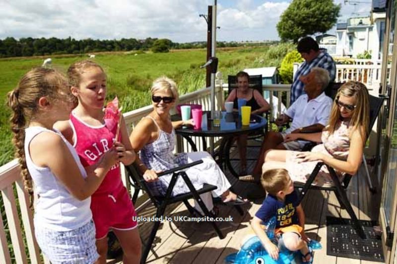 Winchelsea Sands Holiday Park (PHolsUK)