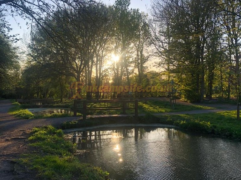 Bosworth Caravan Park