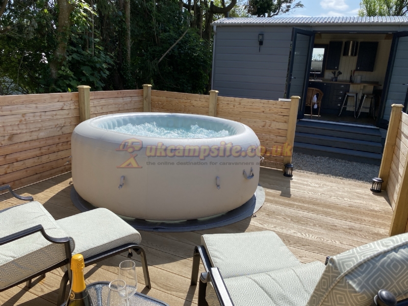 The Willows Nr Abersoch ( 5 Star )