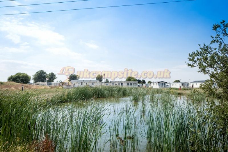 St Osyth Beach Holiday Park (PHolsUK)