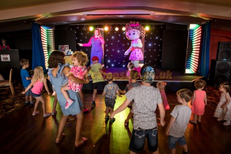 St Osyth Beach Holiday Park (PHolsUK)