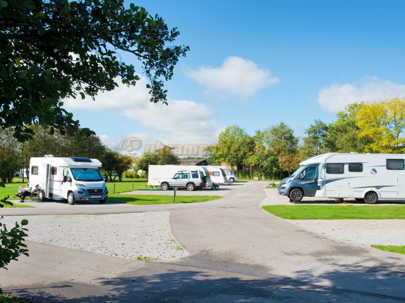 Harrogate Caravan Park
