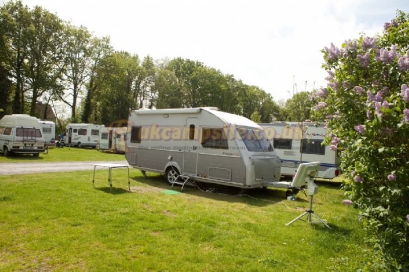 Camping Memling