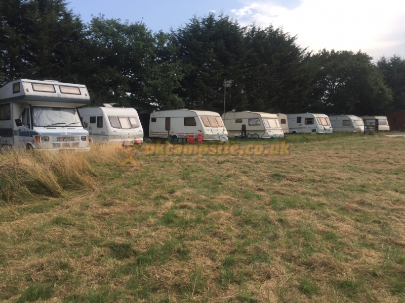 Willows Rustic Caravan Park