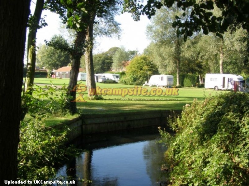 Run Cottage Touring Park