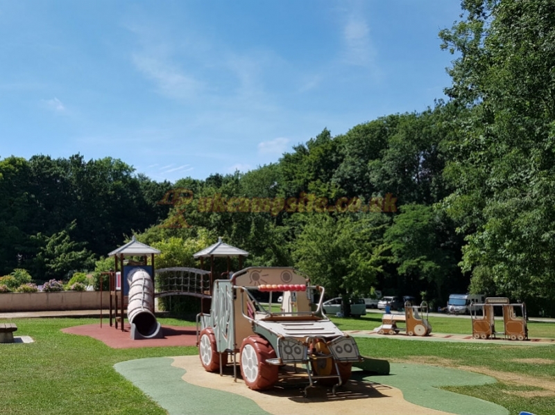Camping Chateau Du Gandspette
