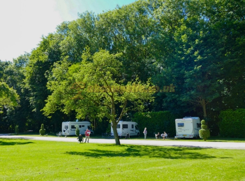 Camping Chateau Du Gandspette
