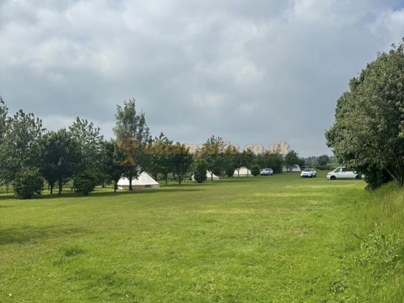Hutton Le Hole Caravan Park