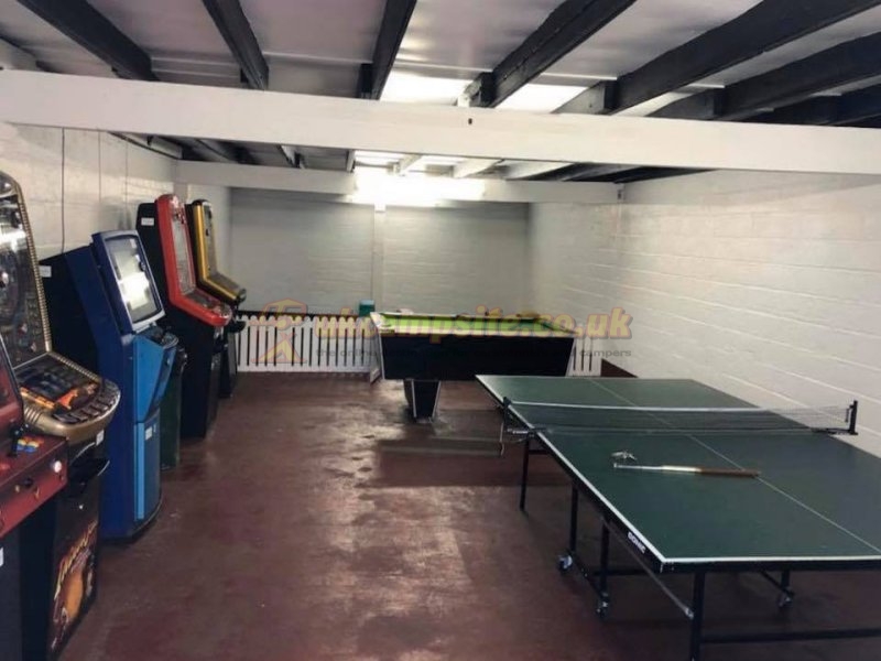 Browns Caravan Park
