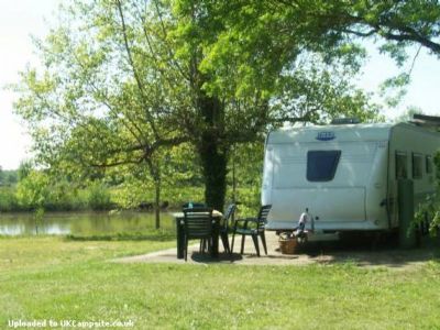 Pont De Fournil Camping