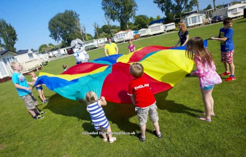 Felixstowe Beach Holiday Park (PHolsUK)