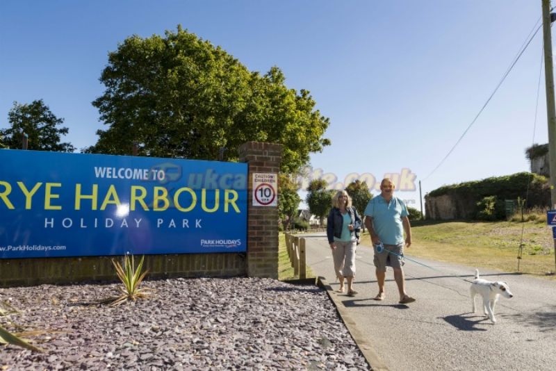 Rye Harbour Holiday Park (PHolsUK)