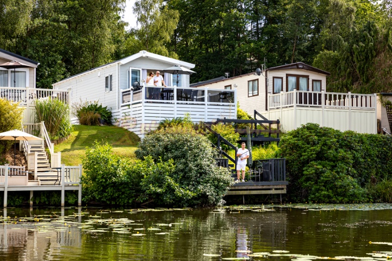 Coghurst Hall Holiday Park (PHolsUK)