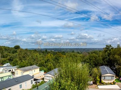 Beauport Holiday Park (PHolsUK)