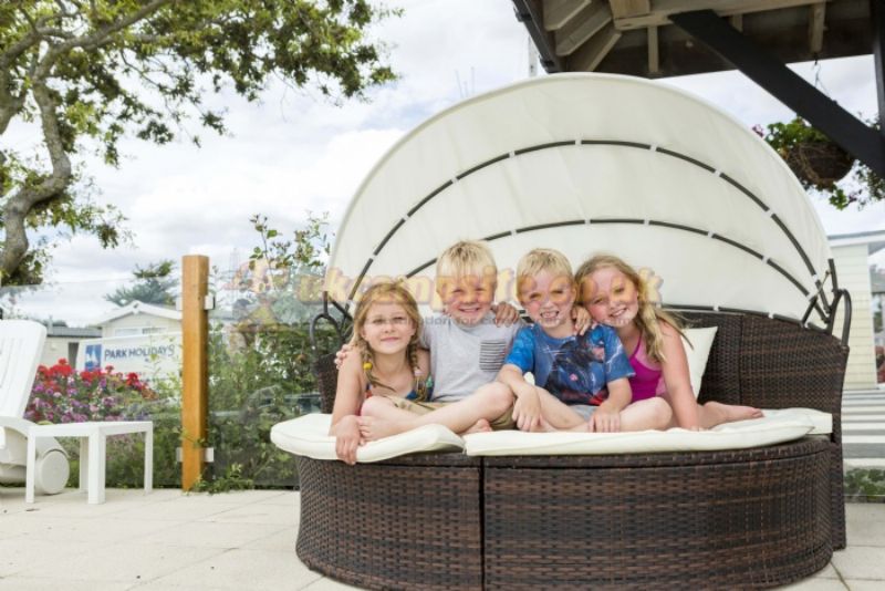 Solent Breezes Holiday Park (PHolsUK)