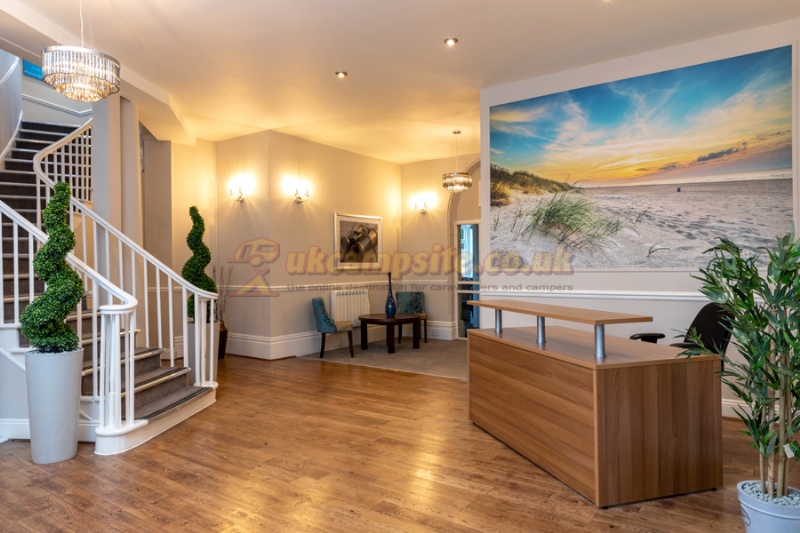 Sandhills Holiday Park (PHolsUK)