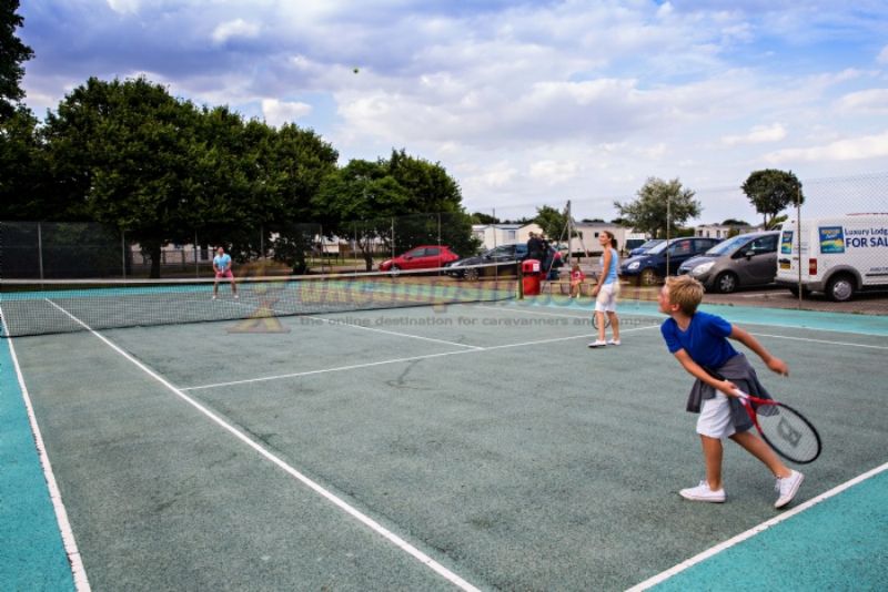 Broadland Sands Holiday Park (pholsuk)