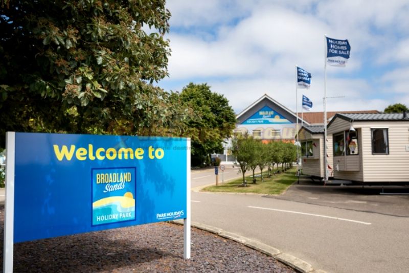 Broadland Sands Holiday Park (pholsuk)