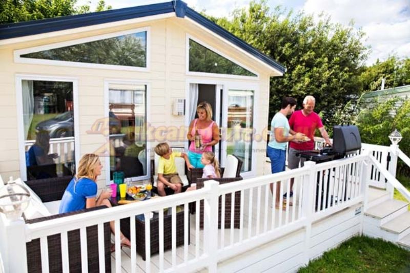 Broadland Sands Holiday Park (pholsuk)