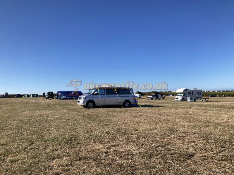 Treyarnon Bay Camping And Caravan Site