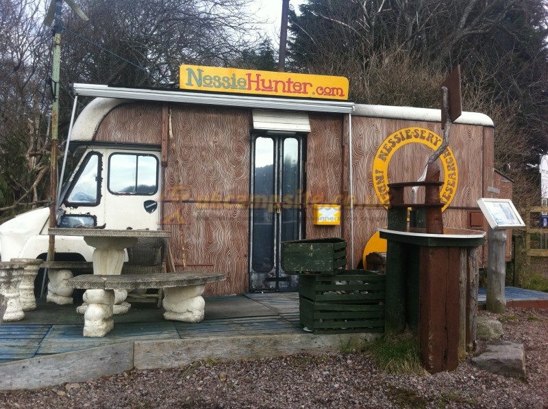 Riverside Chalet And Campsite