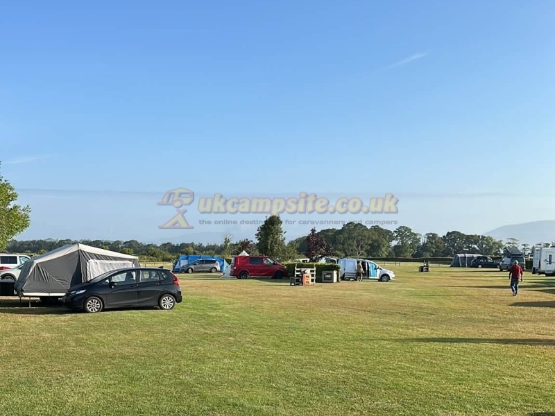 Drumroamin Farm Camping And Caravan Site