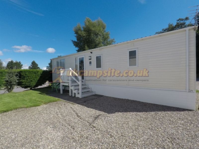 Deeside Holiday Park