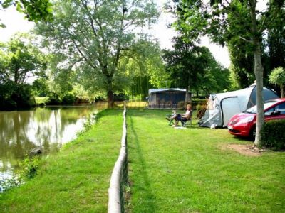 Camping Municipal Du Val De Sarthe