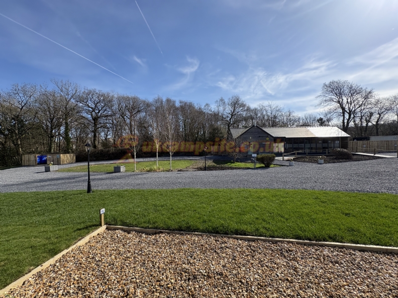 Llanina Caravan Park