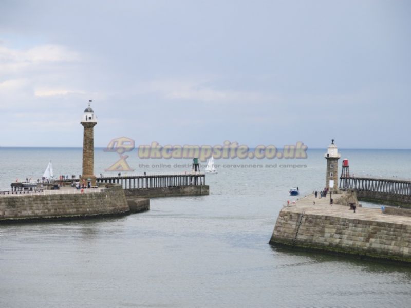 York House Hotel And Caravan Park