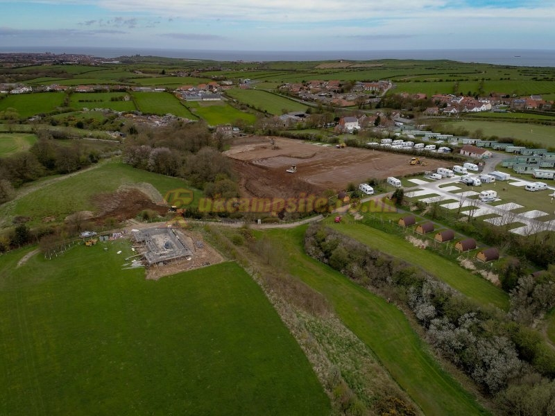 York House Hotel And Caravan Park