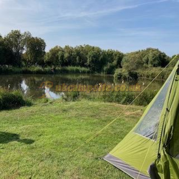Yet Y Gors Fishery And Campsite