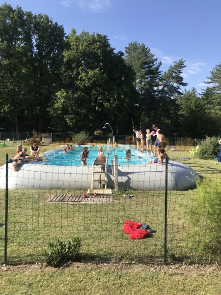 Camping Champ De La Chapelle