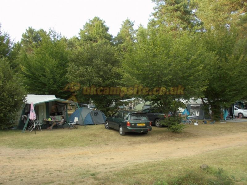 Camping Champ De La Chapelle