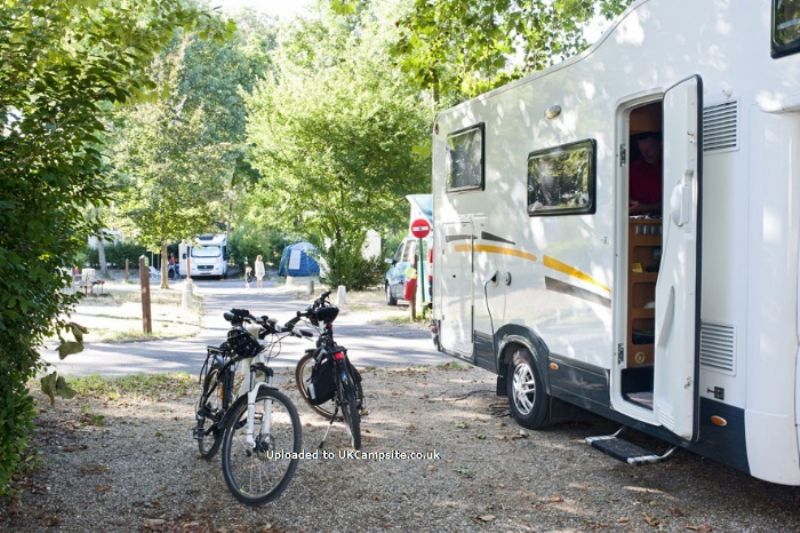Camping De Paris