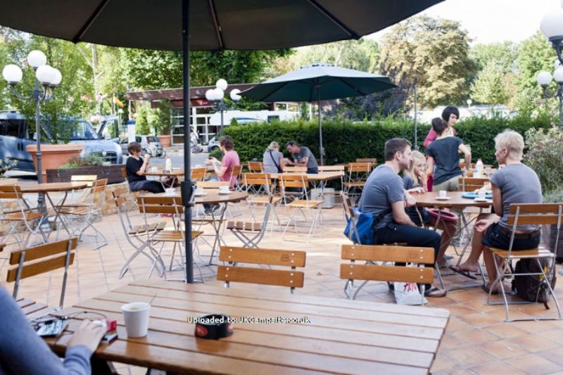 Camping De Paris