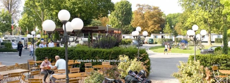 Camping De Paris