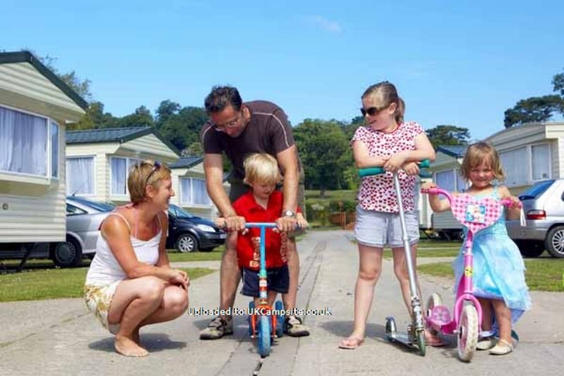 Dawlish Sands Holiday Park (PHolsUK)