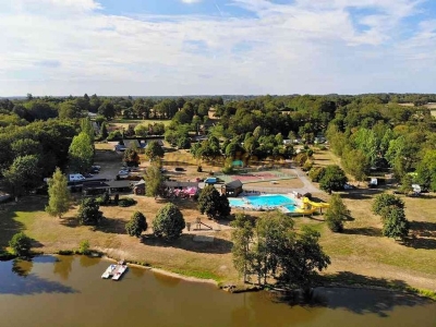 Camping Du Lac De Mondon