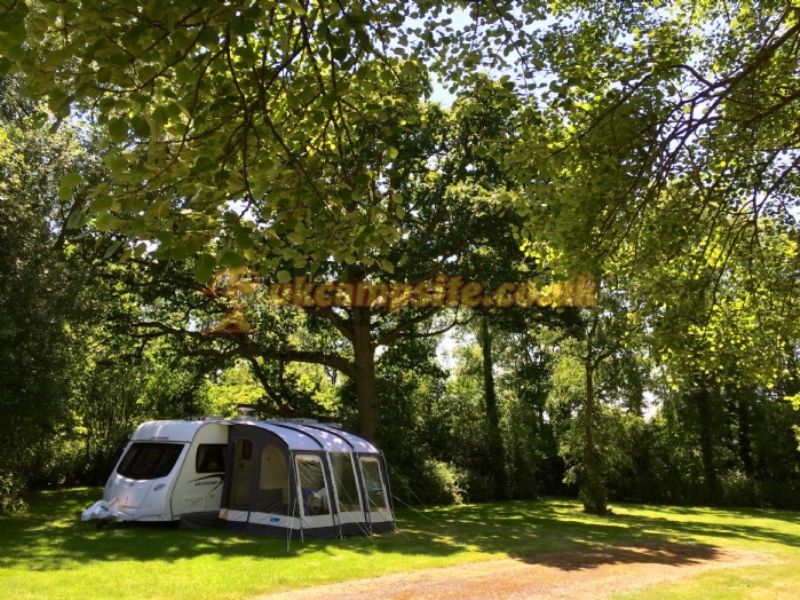 Acorns Campsite
