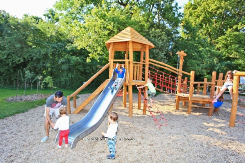 Camping Parc De Fierbois