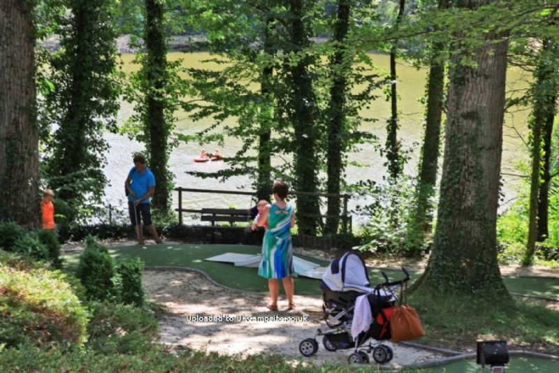 Camping Parc De Fierbois