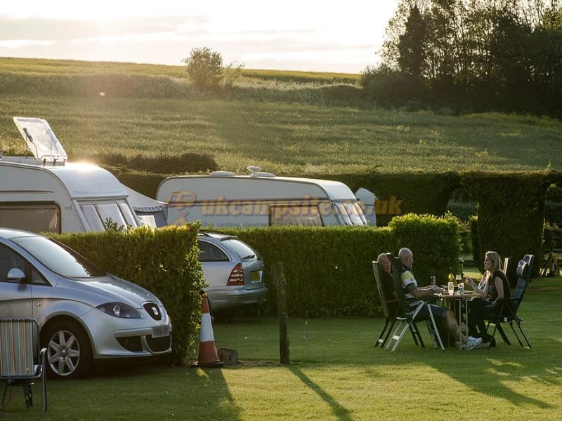 Monks Cottage Caravan Park