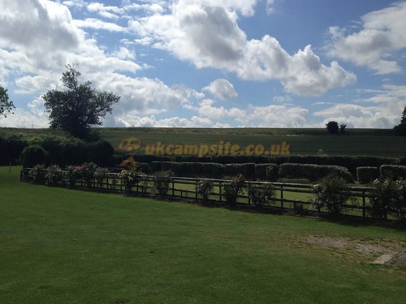 Monks Cottage Caravan Park