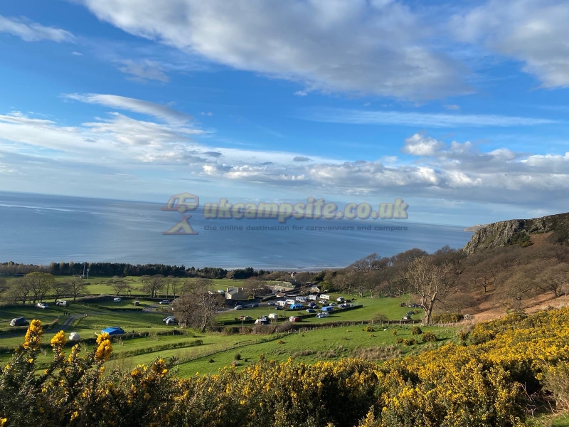 Trwyn Yr Wylfa Farm Campsite