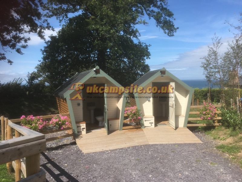 Trwyn Yr Wylfa Farm Campsite