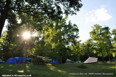 Camping Au Bois Joli
