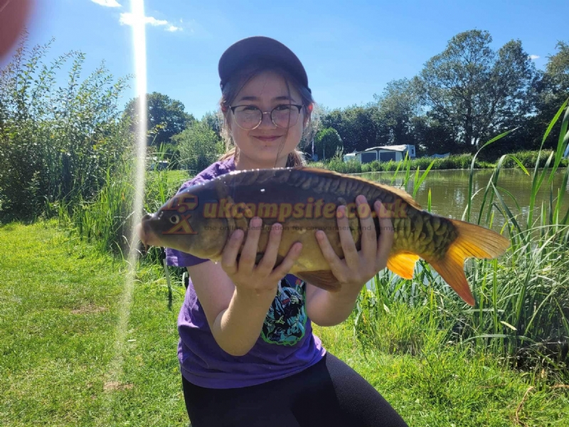 Lakeside Caravan Park And Fisheries